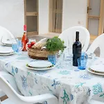 Estrela By Thepuglia Daire Torre Lapillo